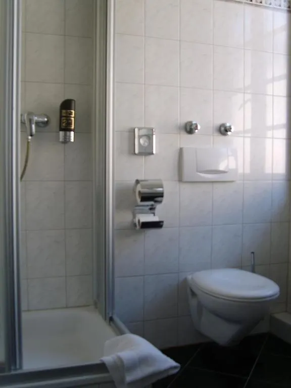 ** Hotel Vier Jahreszeiten Heidelberg Duitsland